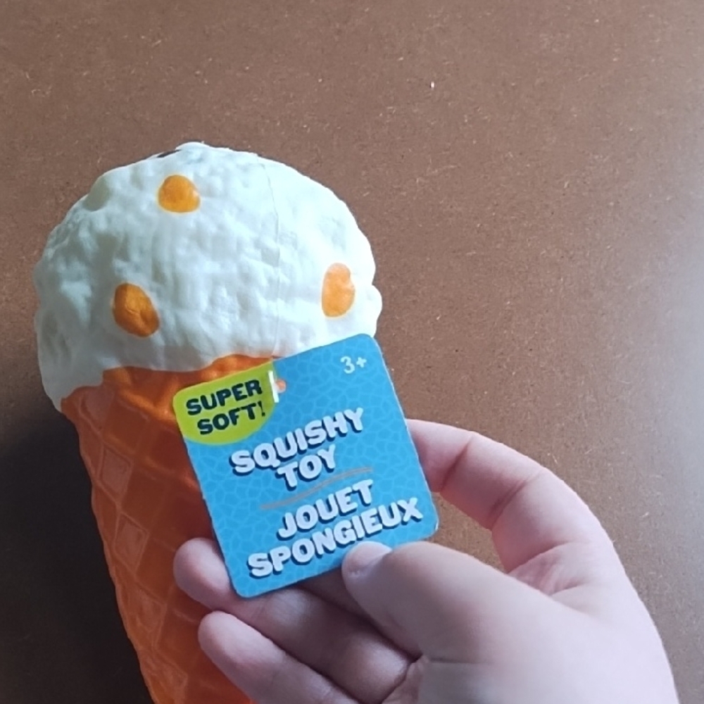 🦋 10 For $10 🦋 Ice Cream Cone Squishy Toy - Orange and White - Picture 2 of 4